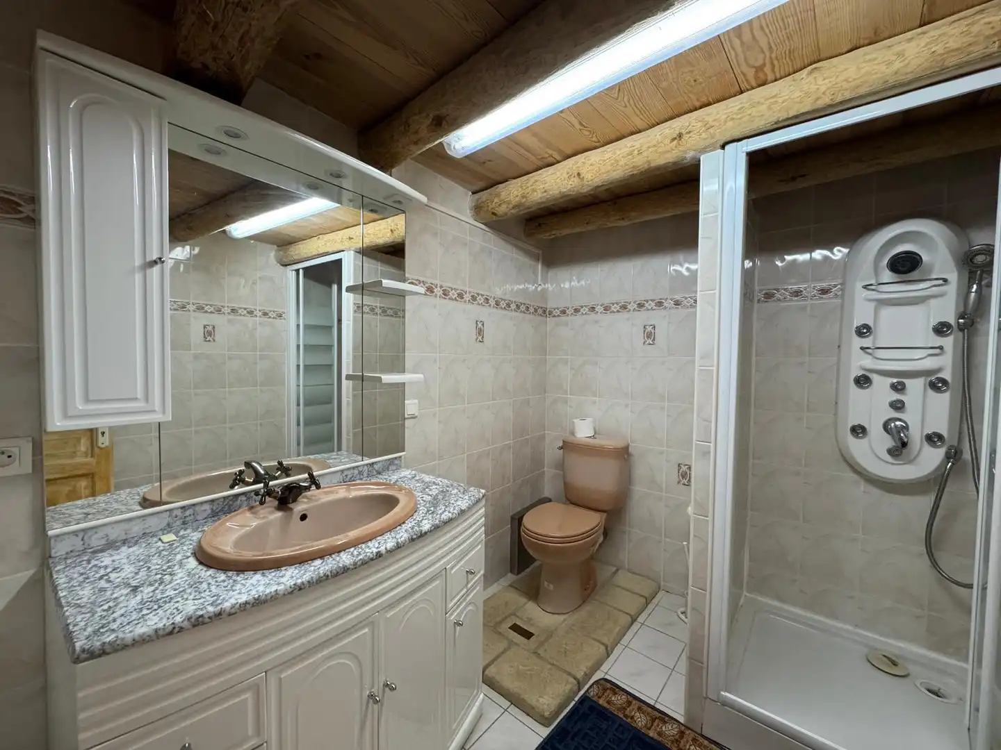 Bathroom of Houses for sale in Sigüés