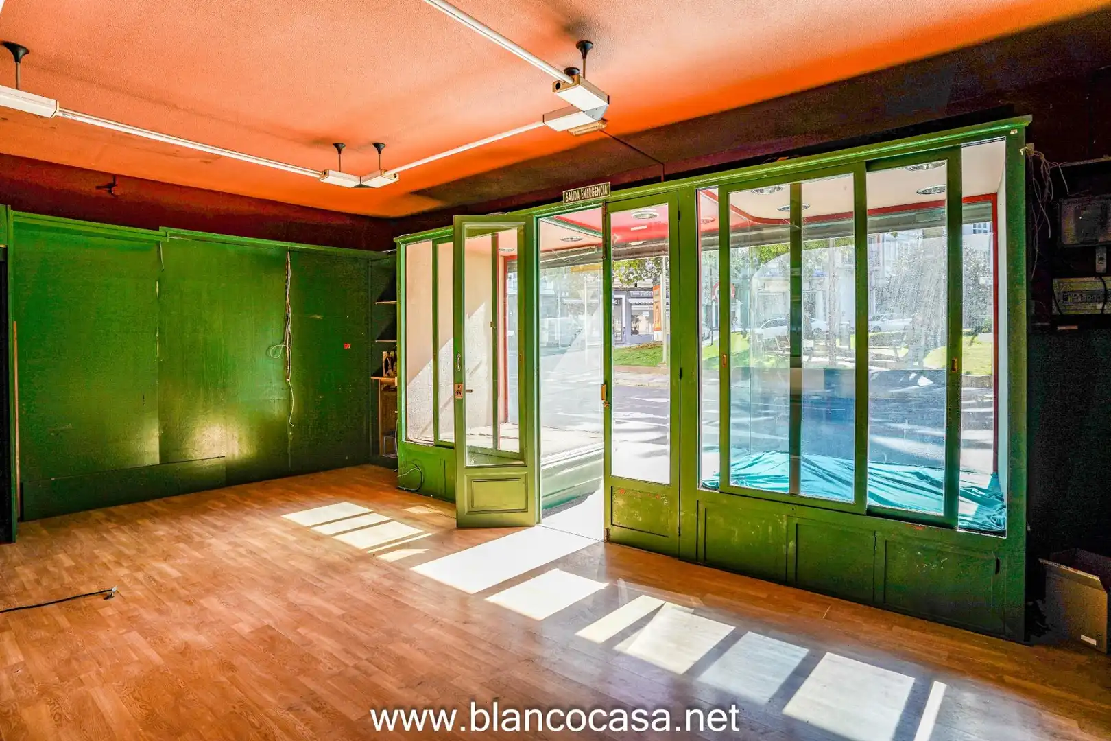 Local commercial à vendre à Carballo, imagen 4