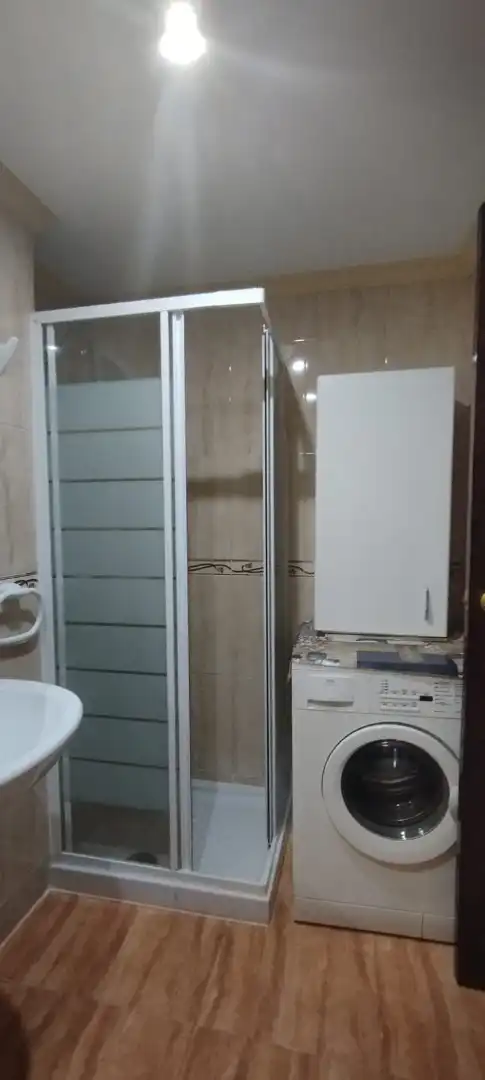Badezimmer von Wohnung zur Miete in Torremolinos mit Möbliert, Waschmaschine und Gemeinschaftspool