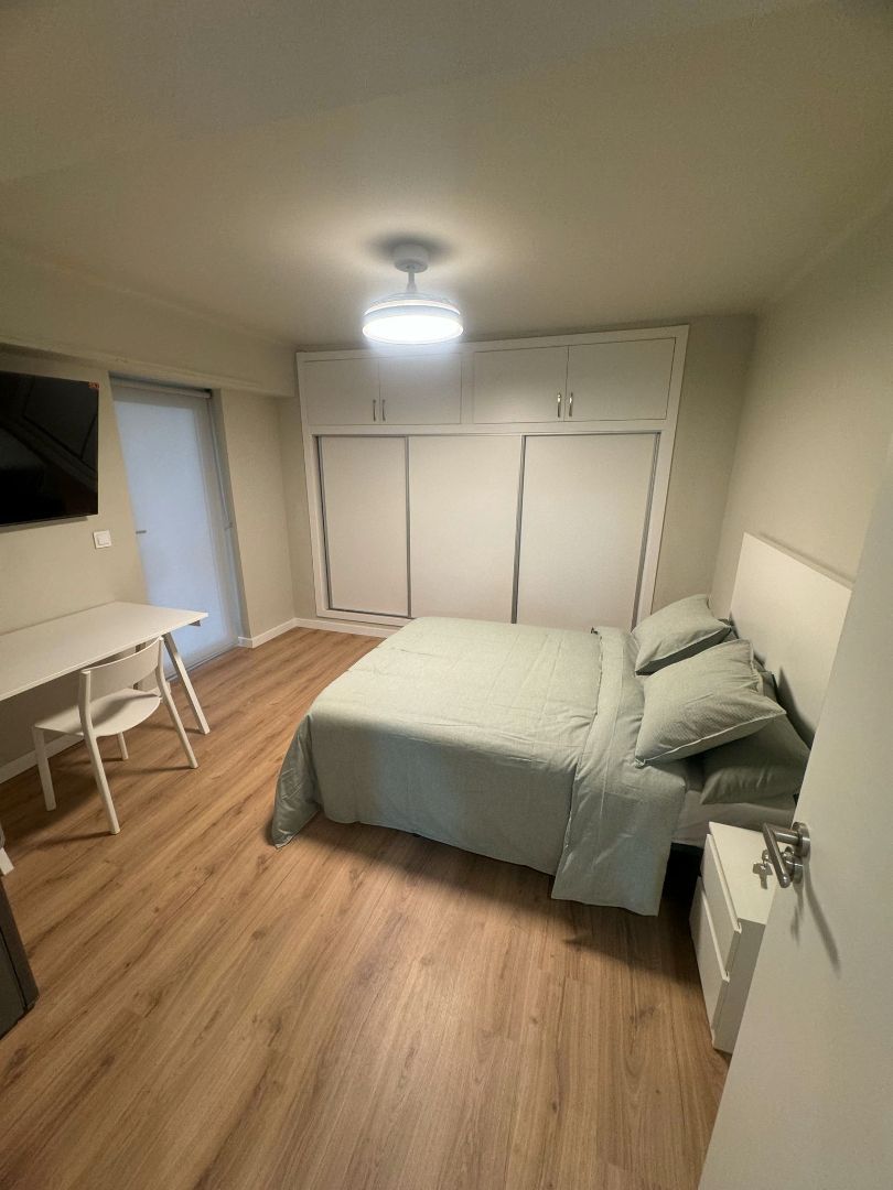 Dormitori de Pis de lloguer en Gandia amb Parquet, Moblat i Forn