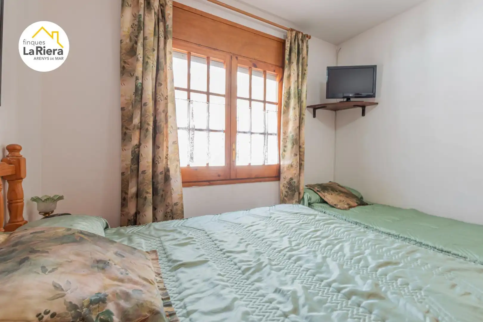 Habitación de Casa o chalet en venta en Arenys de Mar con Terraza, Trastero y Balcón