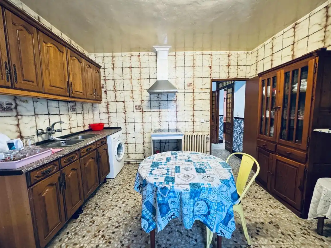 Casa adosada en venda a Consuegra