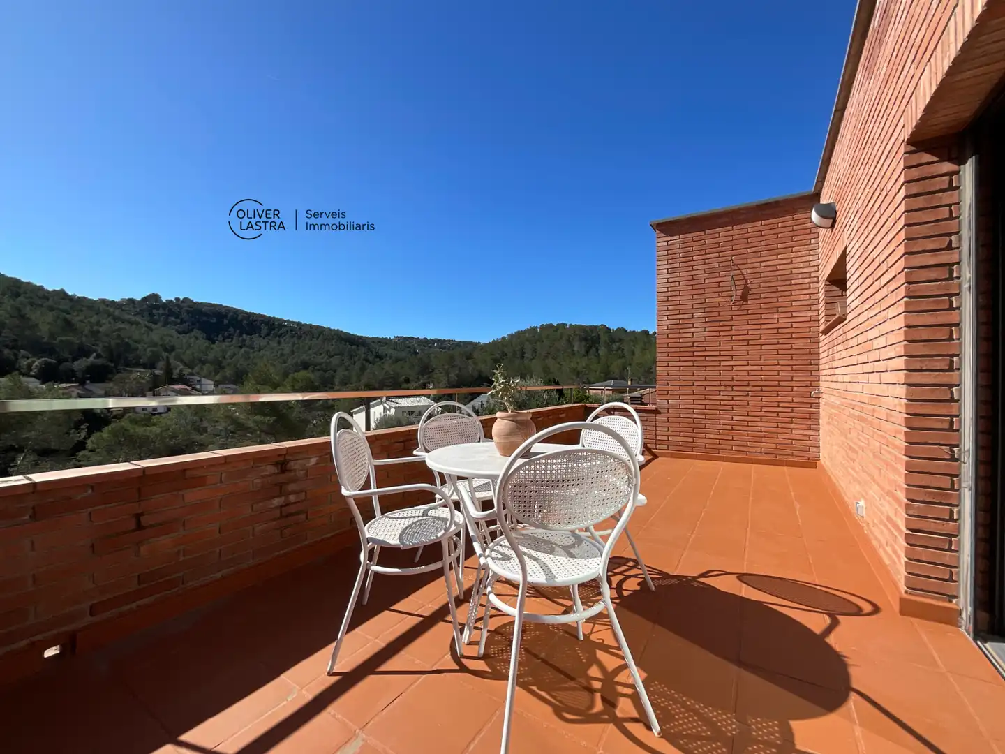 Terraza de Casa o chalet en venta en Corbera de Llobregat con Aire acondicionado, Calefacción y Jardín privado