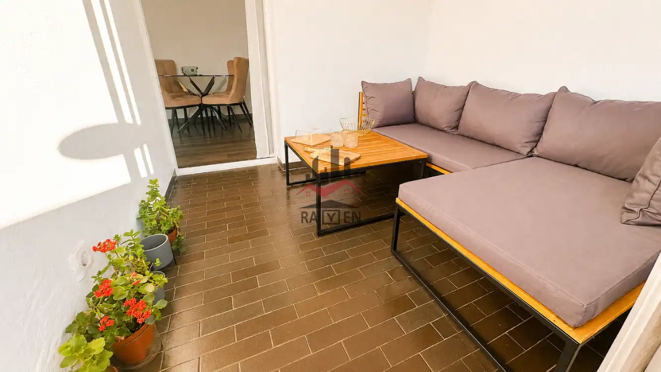 Piso en venta en Eixample - Horta Capallera