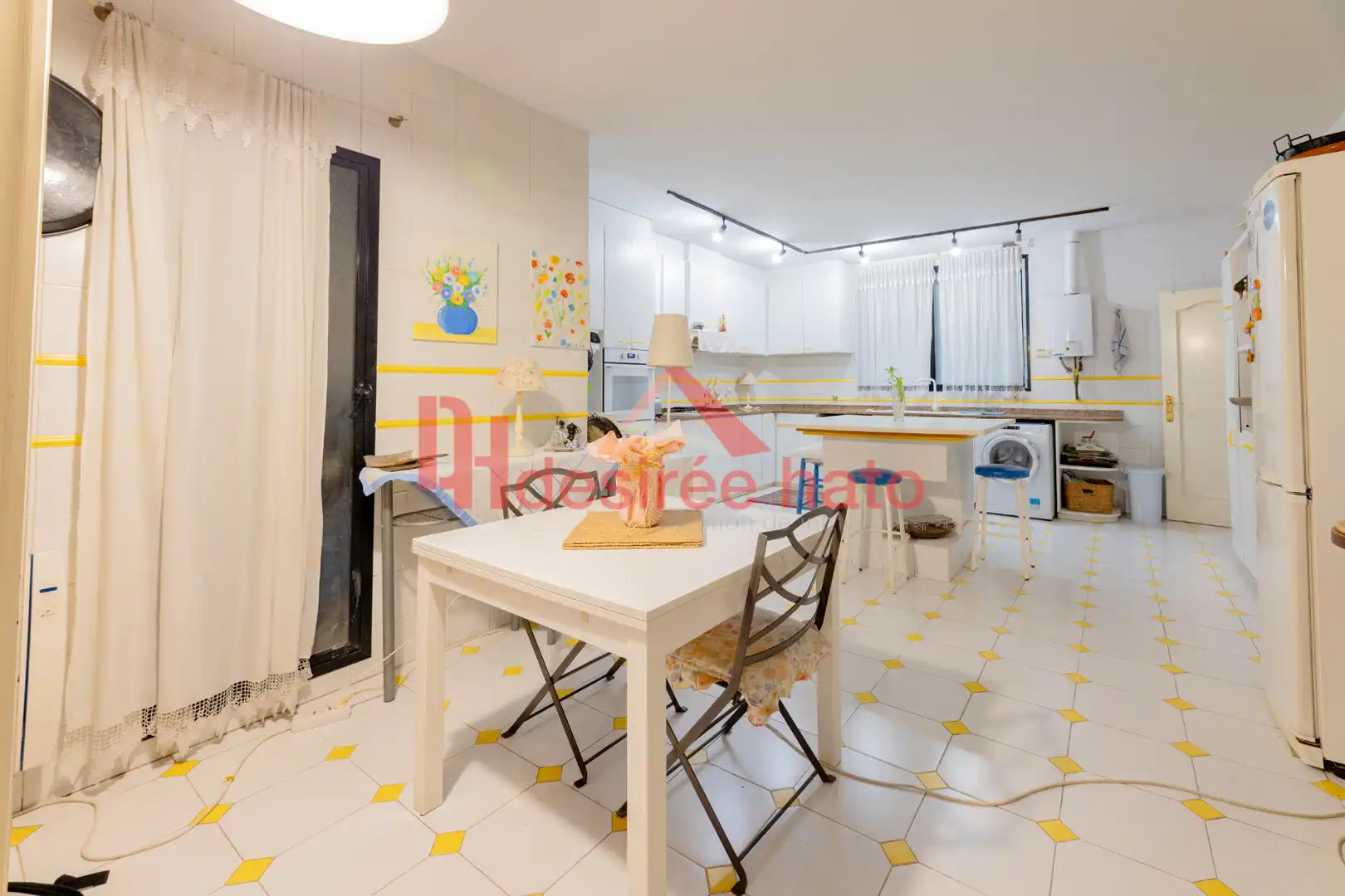 Flat with terrace for sale in Avinguda de María Cristina, imagen 11