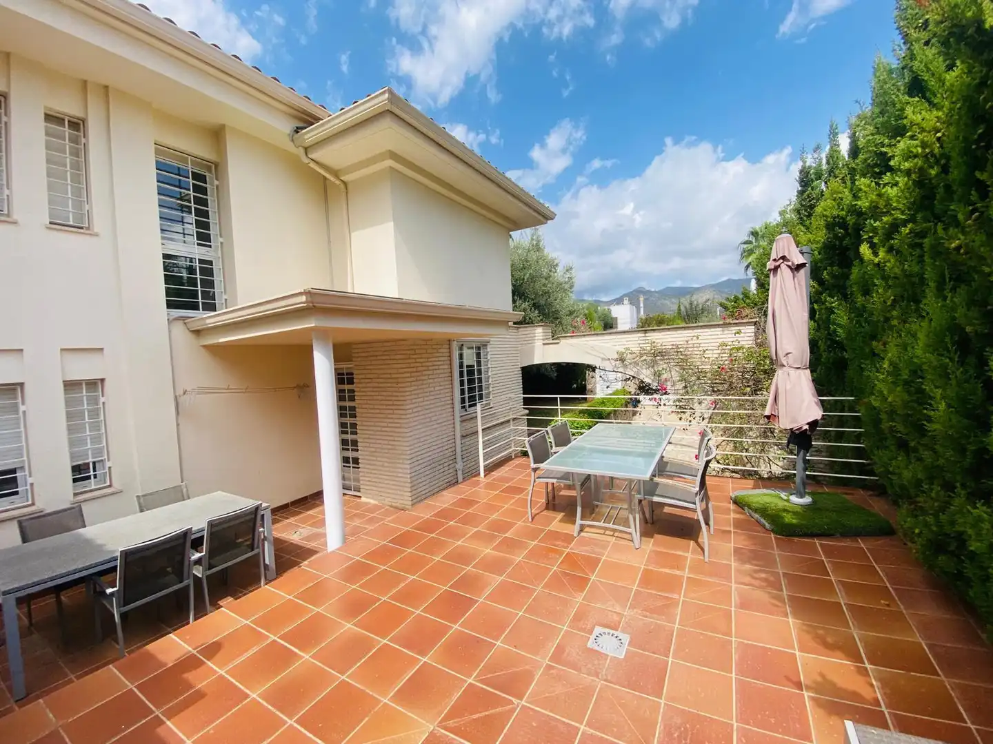 Casa bifamiliare con piscina in vendita a Gran Avinguda Jaume I, imagen 4