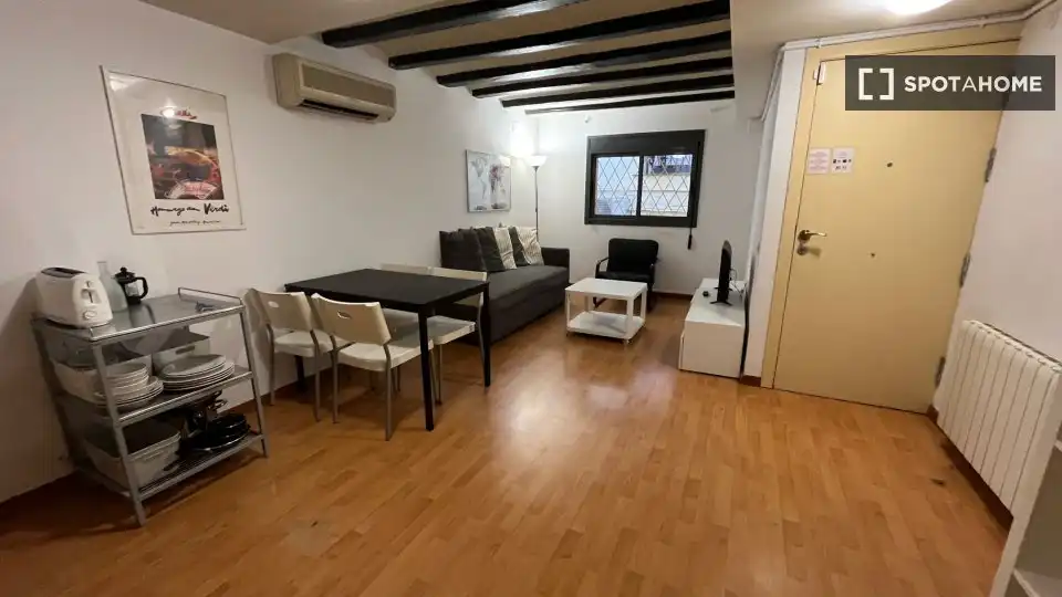 Fotografía del inmueble reportado: 1.100 €/mes — El Raval, Barcelona