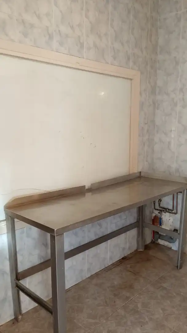 Cocina de Local de alquiler en Cabezón de la Sal