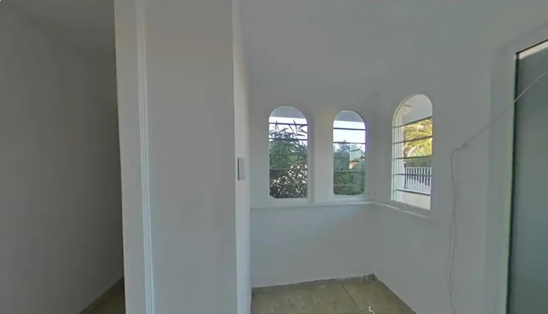 Casa en venta en Carrer Pení