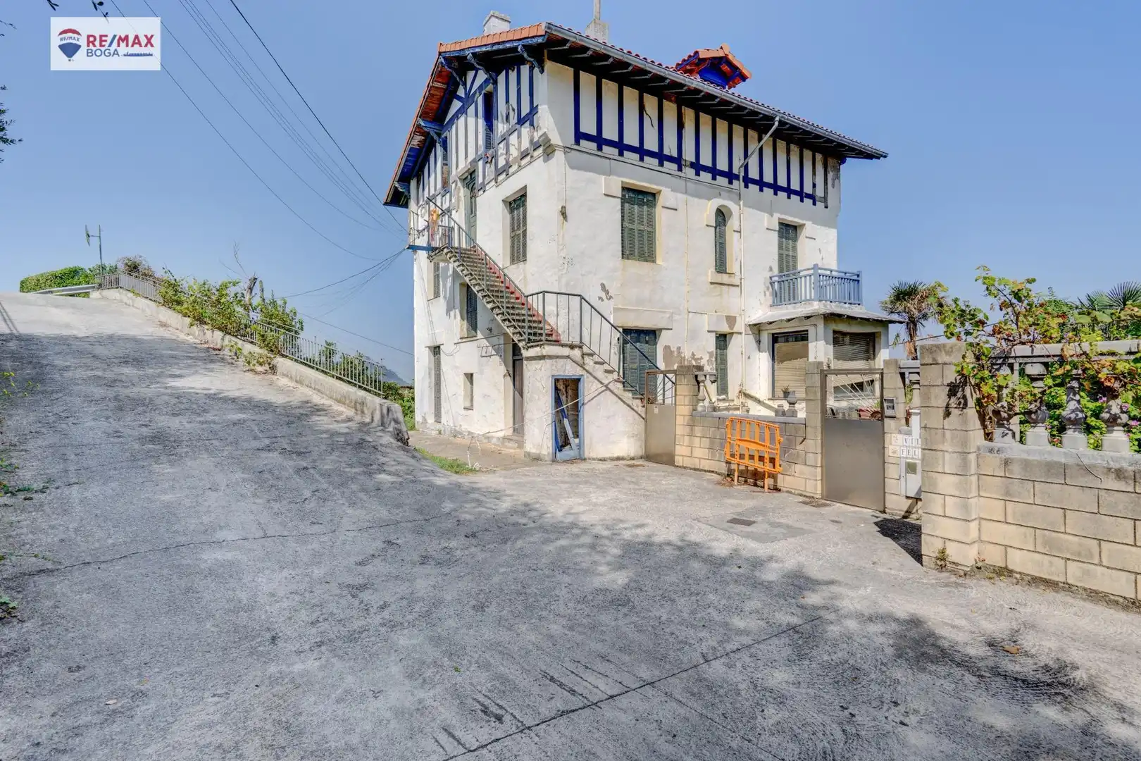 Vista exterior de Piso en venta en Donostia - San Sebastián  con Jardín privado, Parquet y Terraza