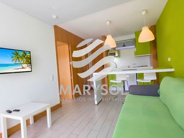Apartment mit Pool zur Miete in Calle Finlandia