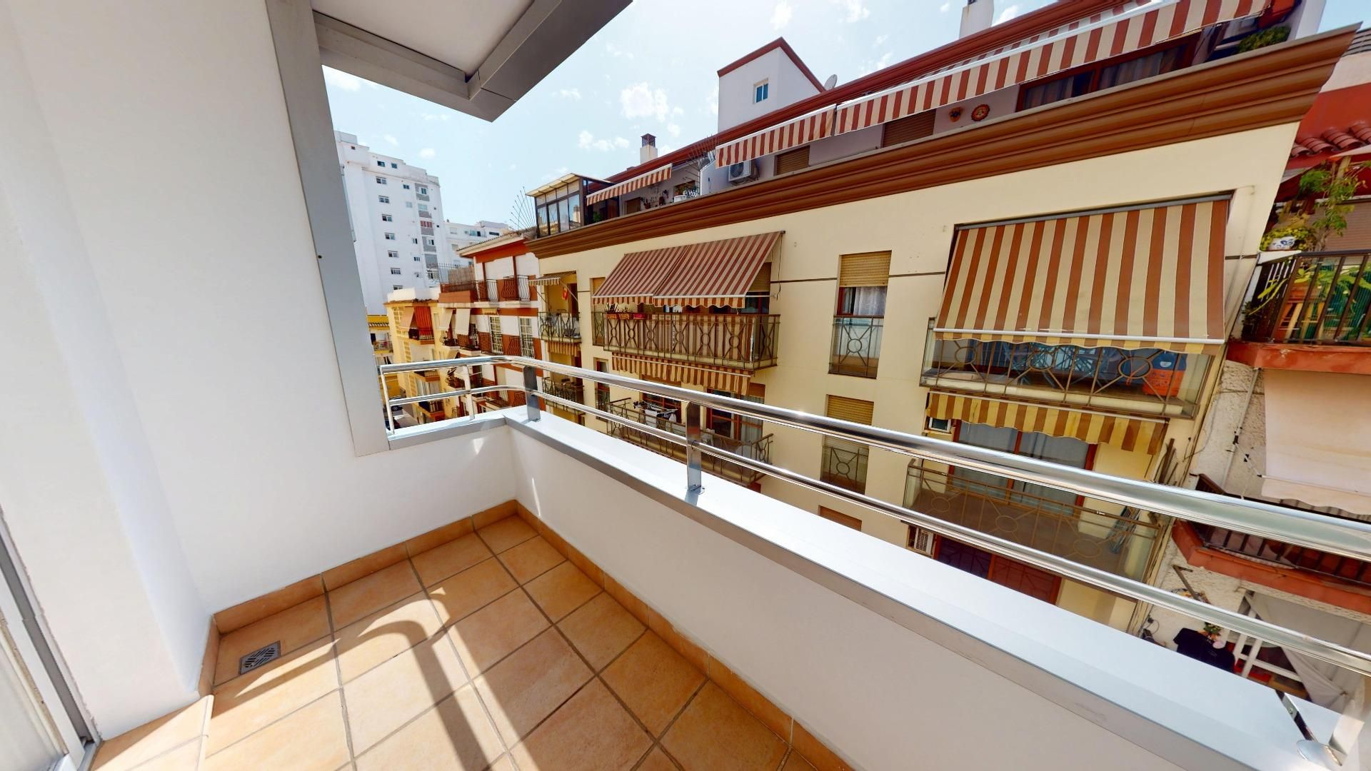 Terrassa de Pis de lloguer en Fuengirola amb Terrassa