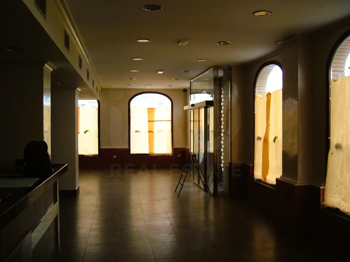 Locale commerciale in vendita a Ronda del Estero, imagen 6