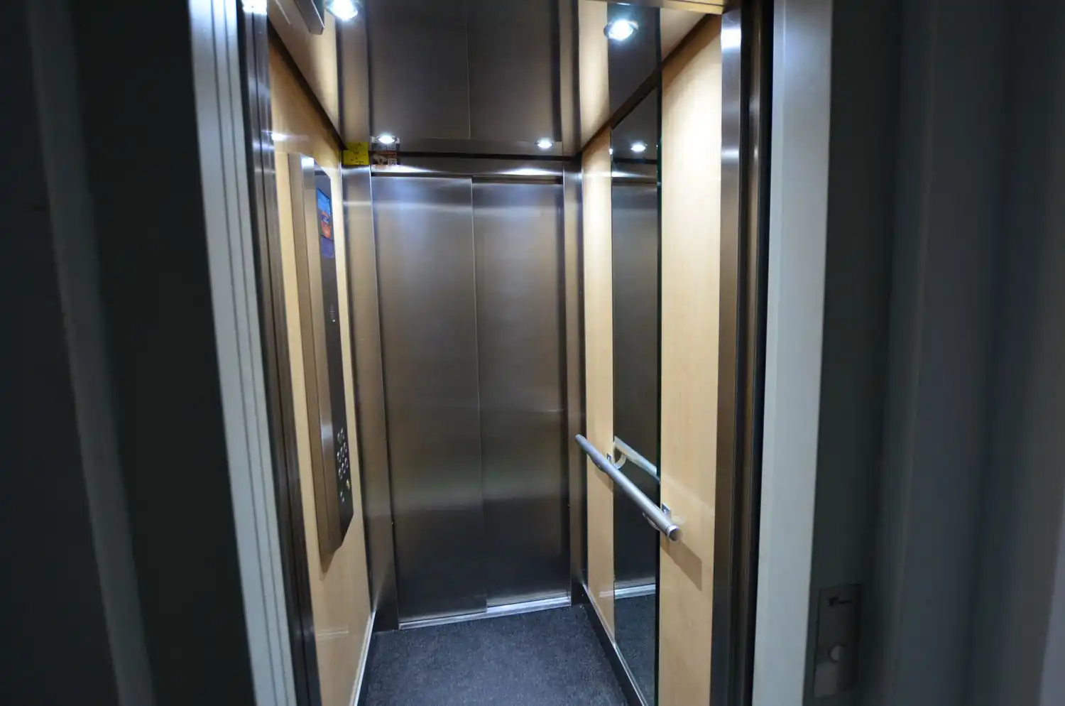 Flat for sale in Mieres (Asturias)  with Storage room and Swimming Pool