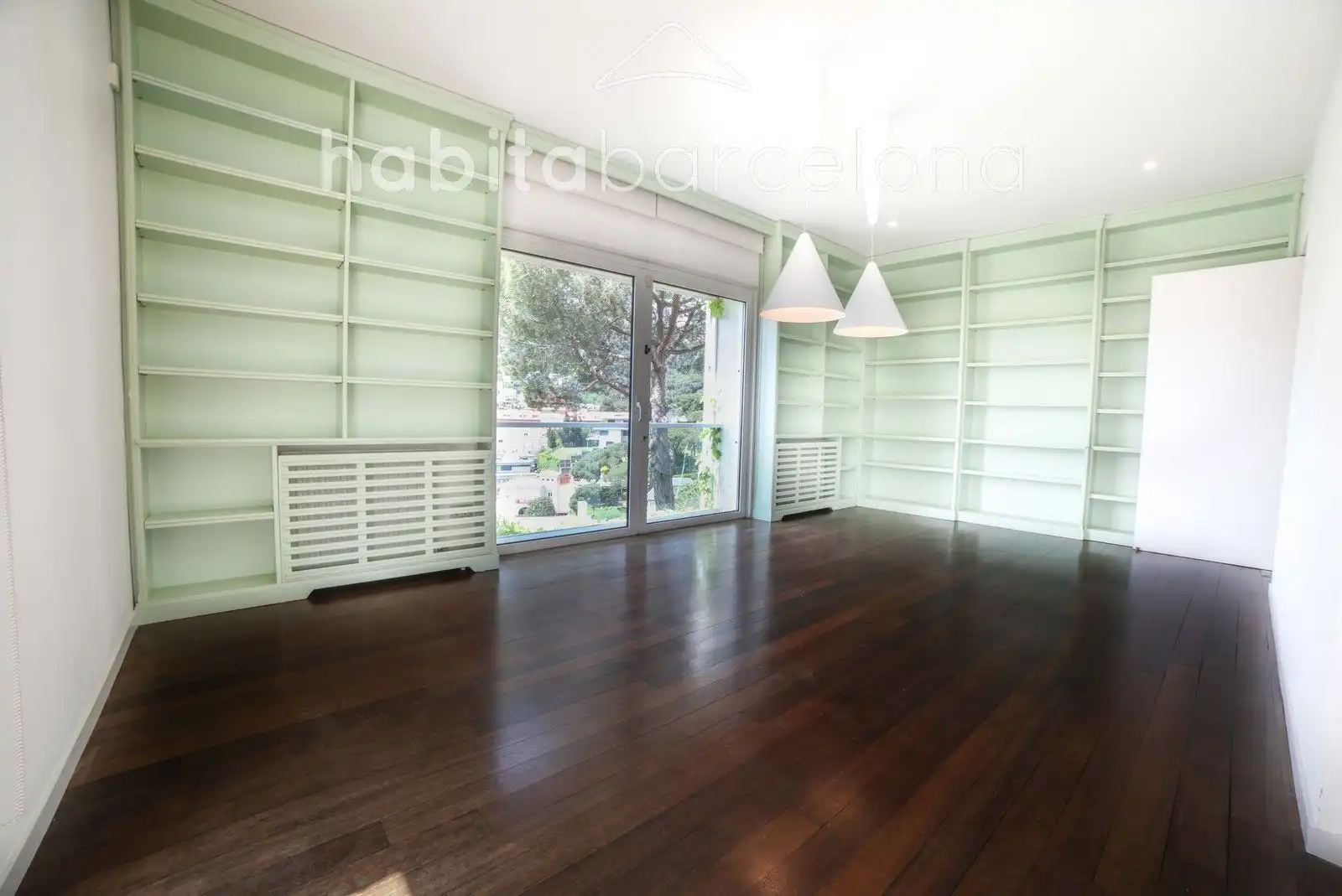 Living room of Houses for rent in Barcelona  with Air Conditioner, Heating and Private garden