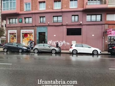 Local comercial en venda a Castilla - Hermida