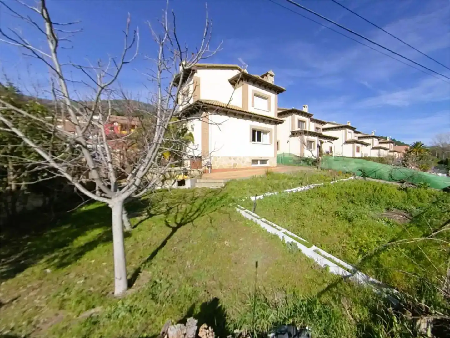 Vista exterior de Casa o xalet en venda en Santa María del Tiétar