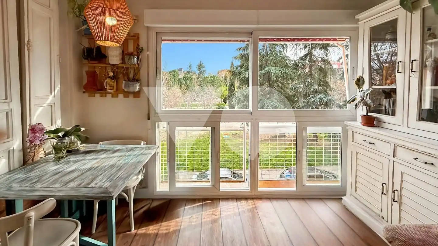 Jardín de Piso en venta en Madrid con Aire acondicionado, Calefacción y Jardín privado