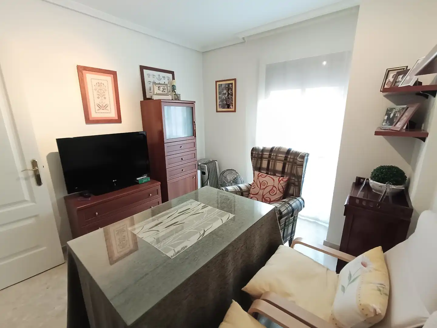 Sala de estar de Piso en venta en Córdoba con Aire acondicionado, Trastero y Amueblado
