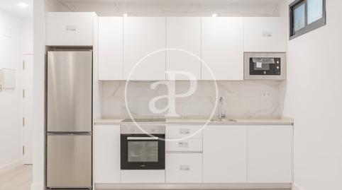 Photo 3 of Flat for sale in Fuente del Berro, Madrid