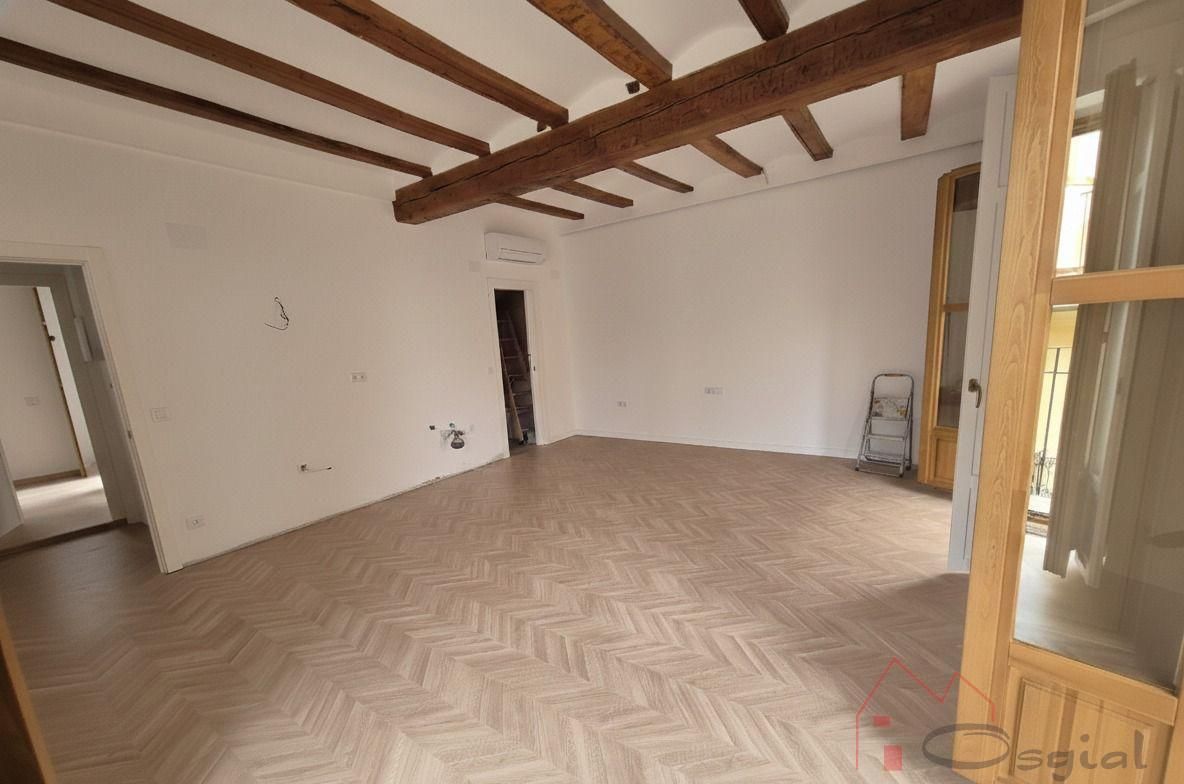 Pis en venda en  Valencia Capital amb Balcó