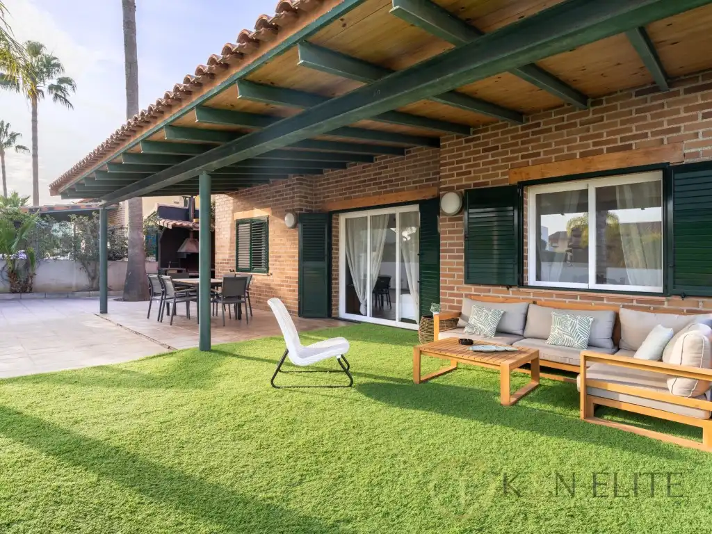 Terrassa de Casa o xalet de lloguer en Riba-roja de Túria amb Terrassa i Piscina comunitària