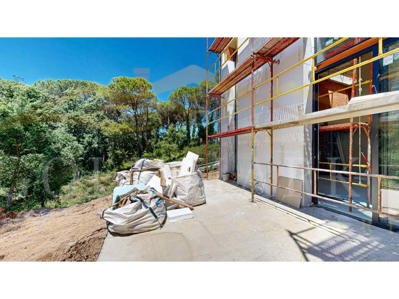 Vista exterior de Casa o xalet en venda en Caldes de Malavella amb Calefacció, Jardí privat i Terrassa