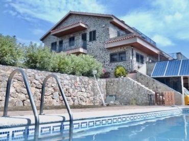 Casa rustica con piscina in vendita a Almoster