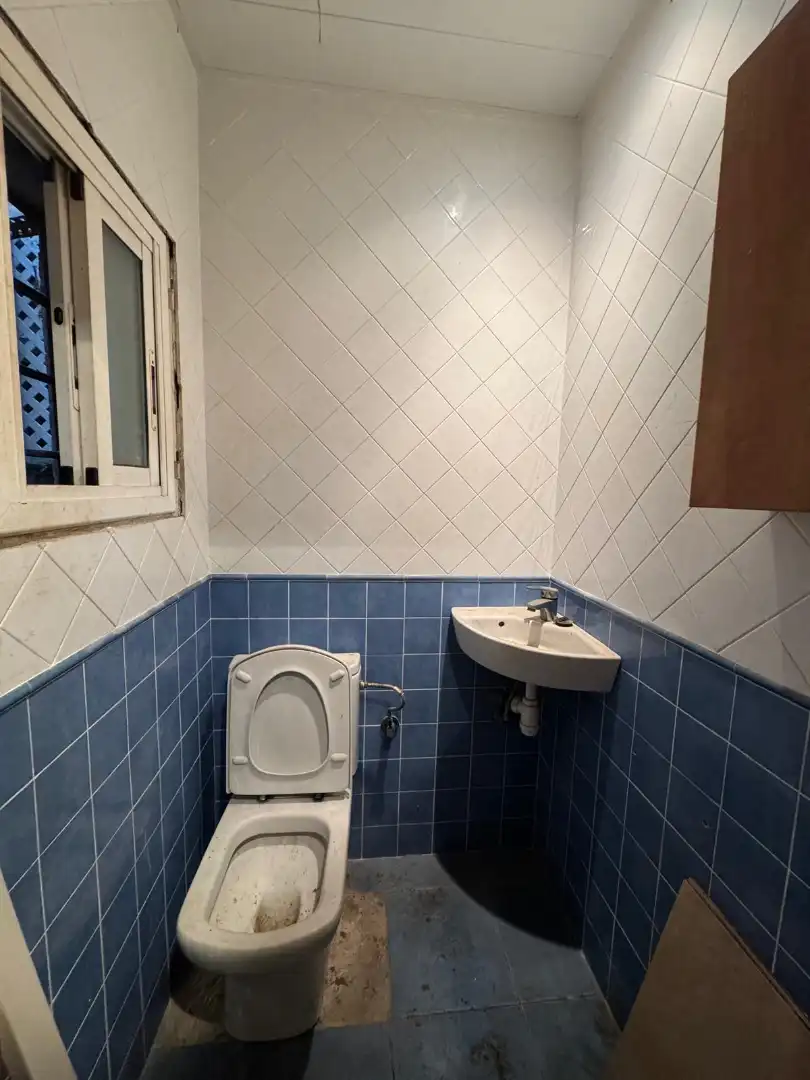 Baño de Local en venta en Badalona con Terraza
