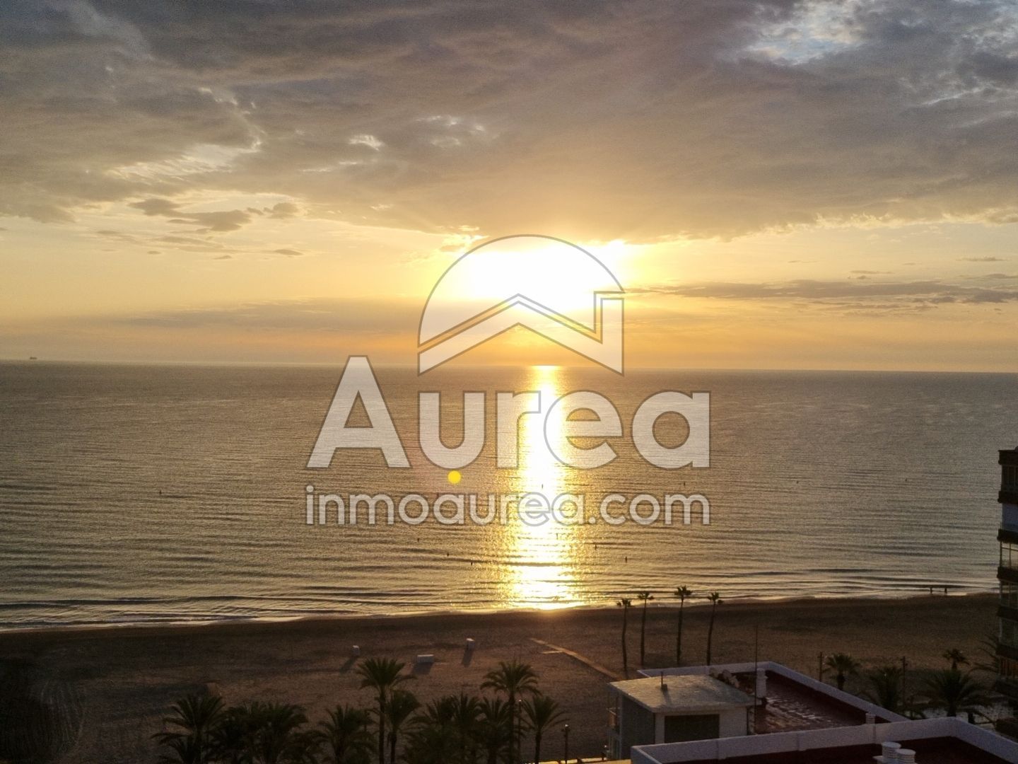 Piso en venta en Alicante / Alacant con Aire acondicionado y Terraza
