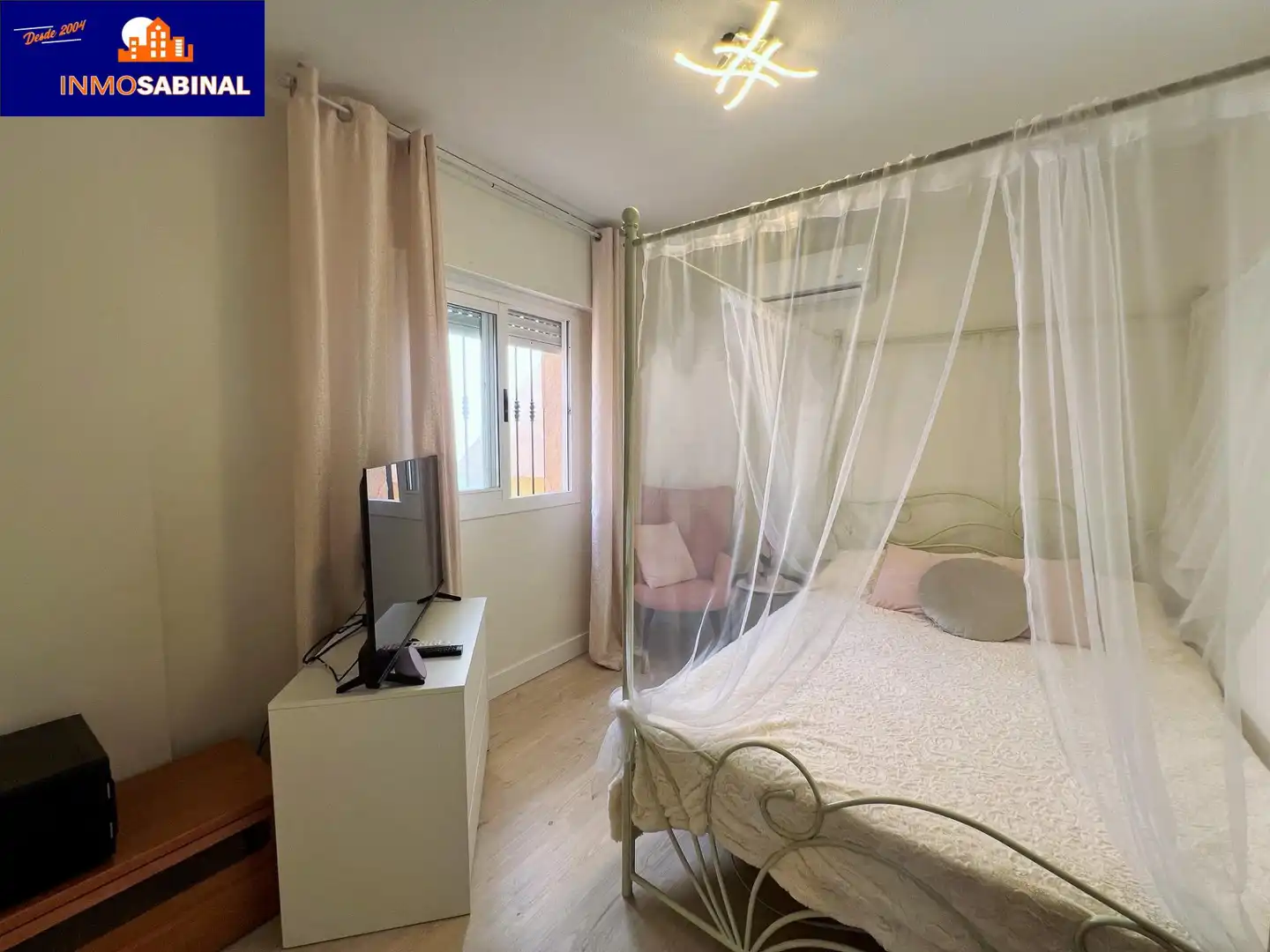 Habitación de Casa adosada en venta en Vícar con Aire acondicionado, Calefacción y Terraza