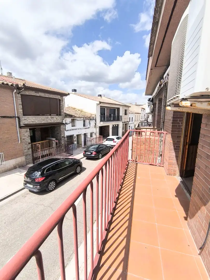 Vista exterior de Casa o chalet en venta en El Burgo de Ebro con Aire acondicionado, Calefacción y Jardín privado