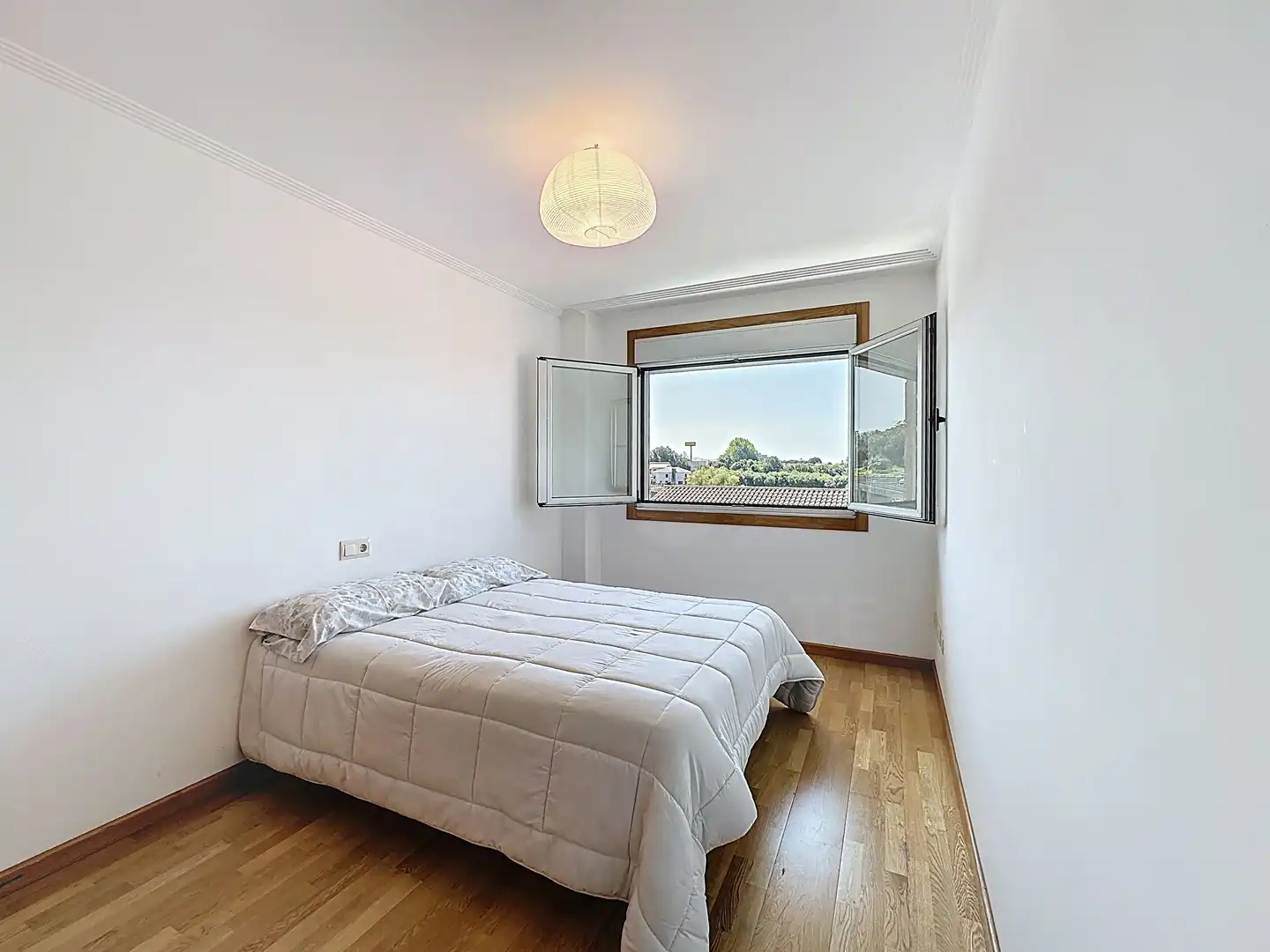 Dormitori de Àtic en venda en Sanxenxo amb Piscina