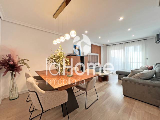 Piso en Venta en Ciutat Fallera