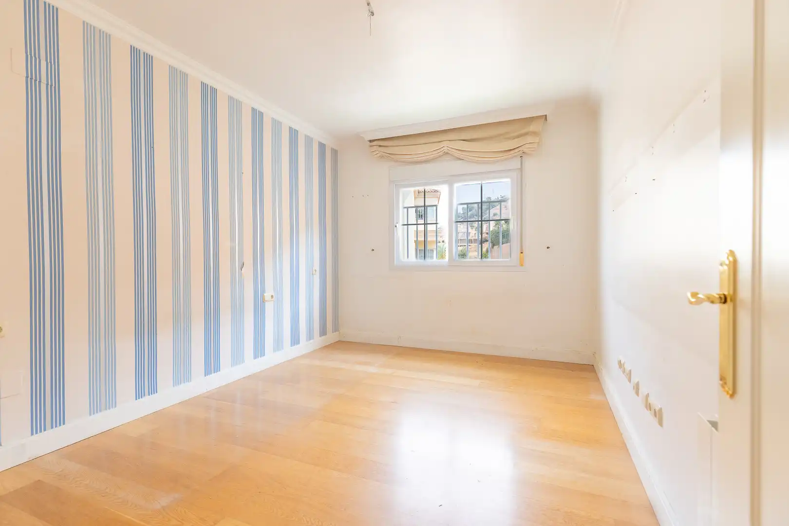 Bedroom of Attic for sale in Málaga  with Air Conditioner, Terrace and Swimming Pool