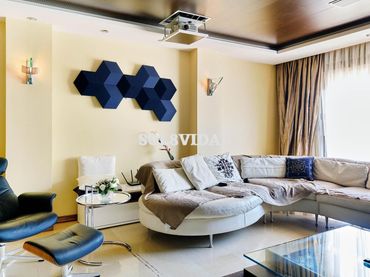 Attique avec balcon à vendre à Calle patricio perez