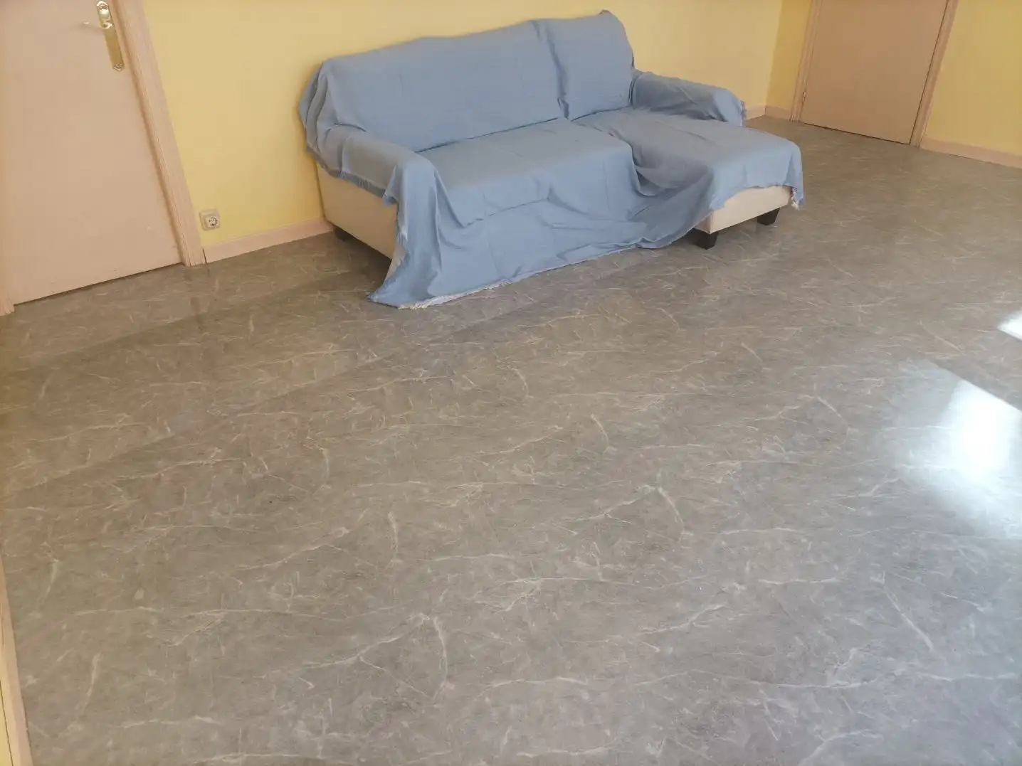 Sala de estar de Local de alquiler en Valladolid
