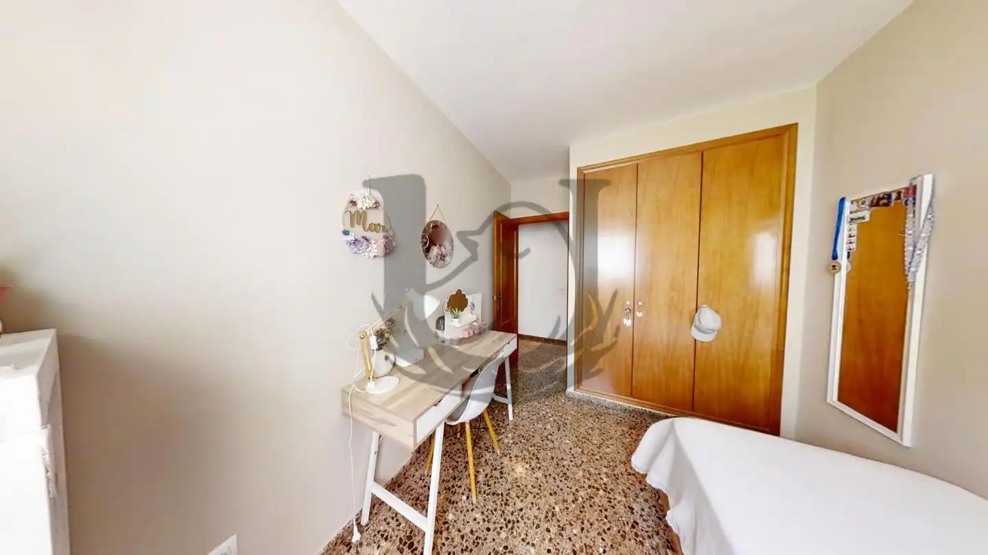Habitación de Ático en venta en Alginet con Aire acondicionado y Terraza