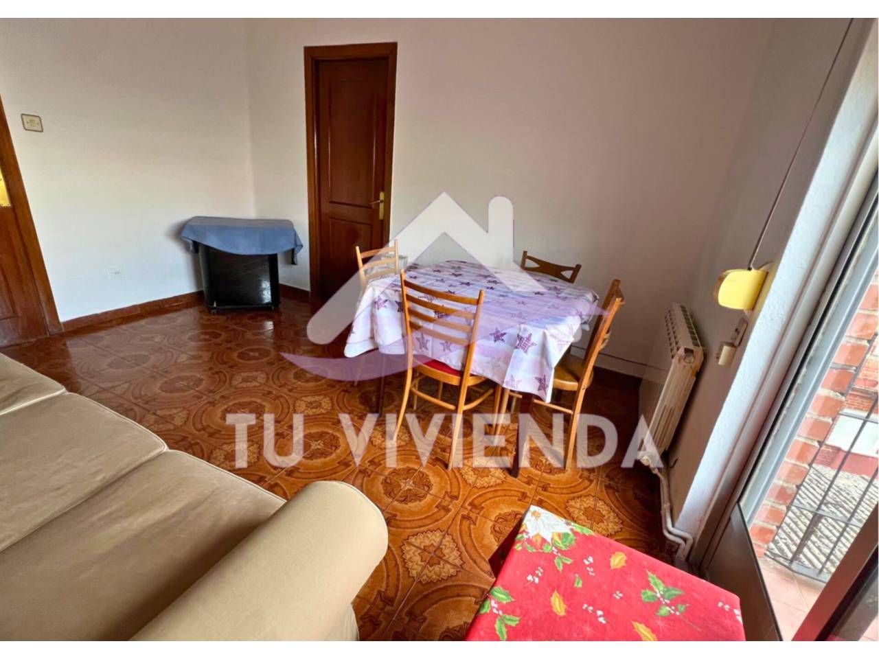Living room of Flat for sale in Valladolid Capital  with Heating and Furnished