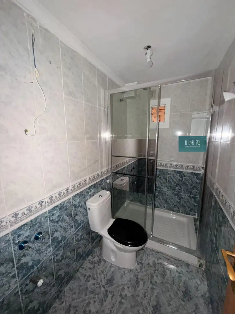 Bany de Pis en venda en Sevilla
