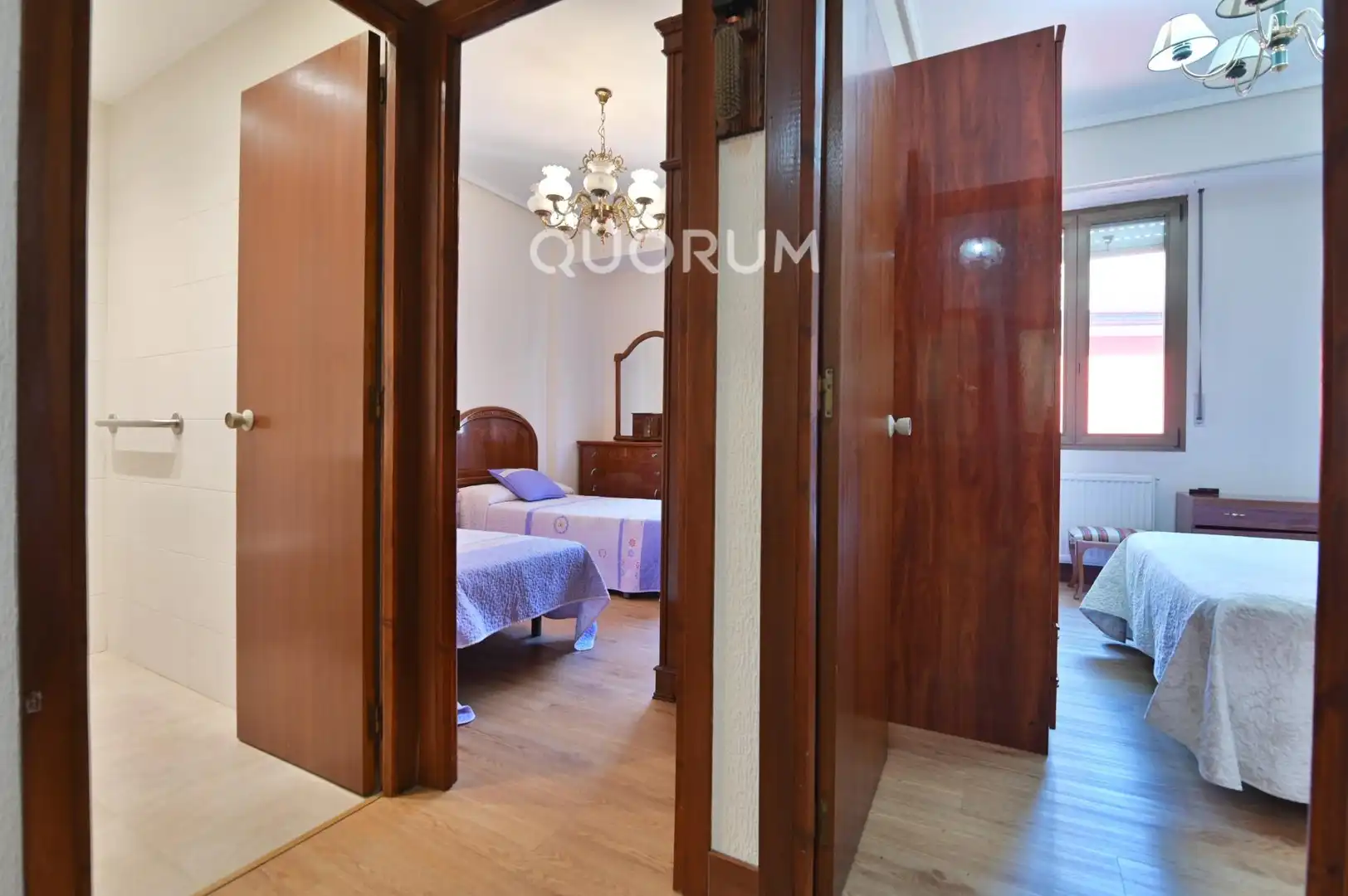 Habitación de Piso en venta en Bilbao  con Calefacción, Trastero y Amueblado