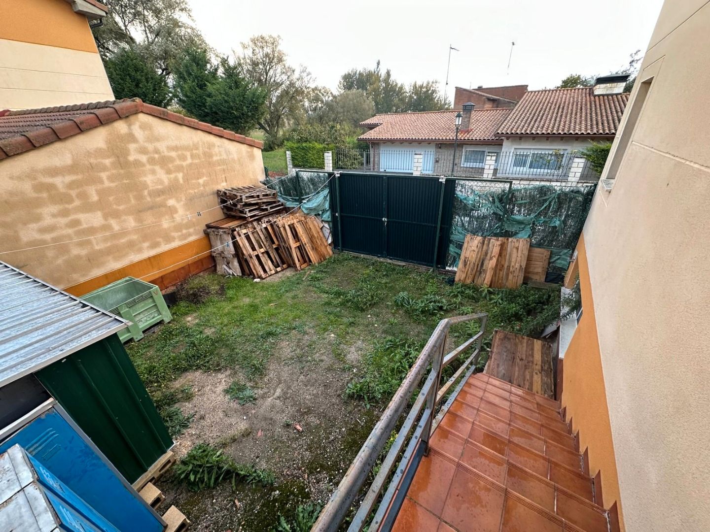 Single-family semi-detached for sale