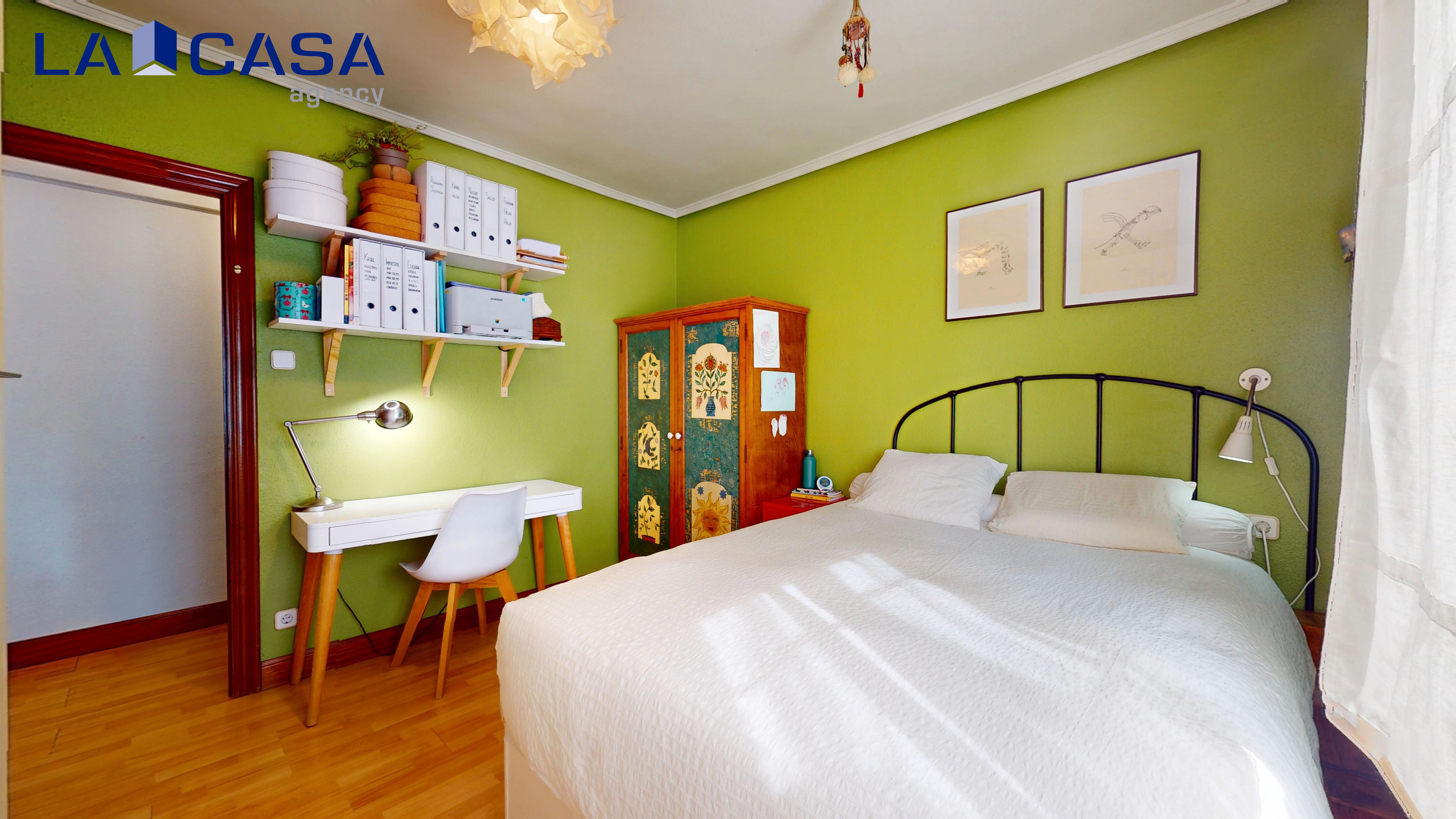 Schlafzimmer von Wohnung zum verkauf in Valle de Trápaga-Trapagaran mit Terrasse