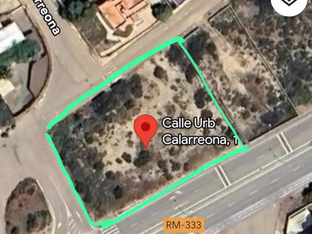 Terreno residencial en venta en Urb. Calarreona 1