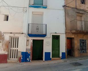 Außenansicht von Haus oder Chalet zum verkauf in Riba-roja d'Ebre mit Terrasse und Balkon