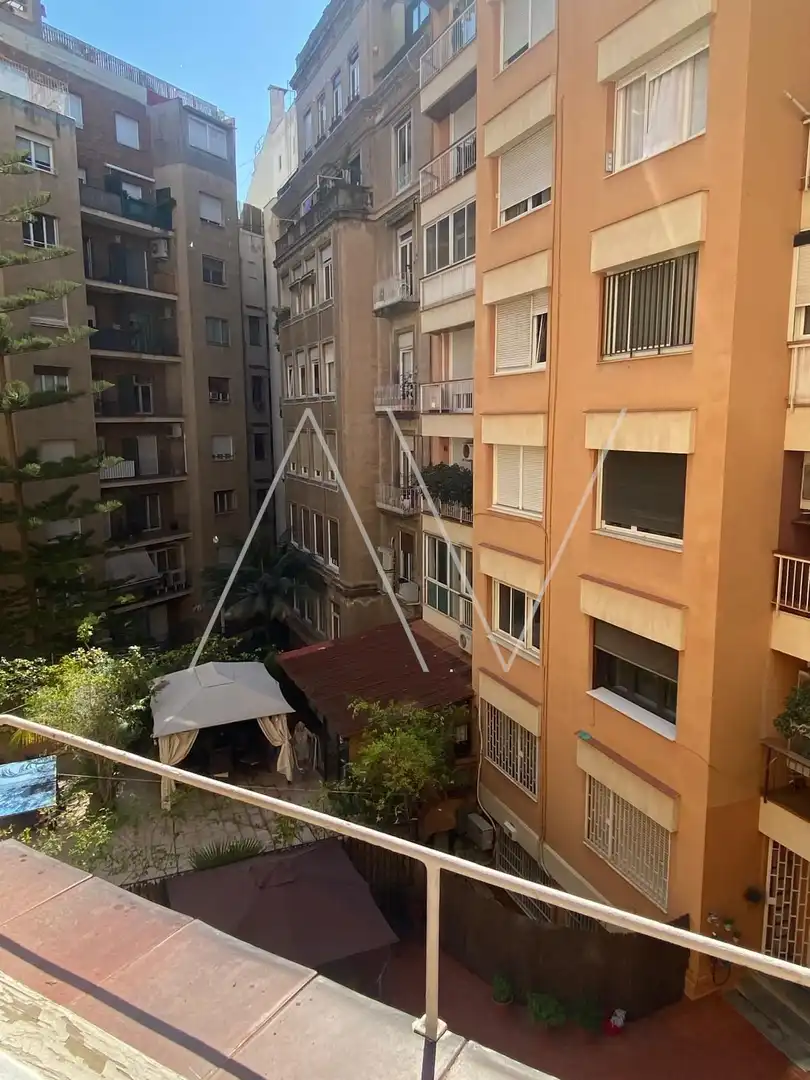 Balcony of Flat for rent in Barcelona  with Heating