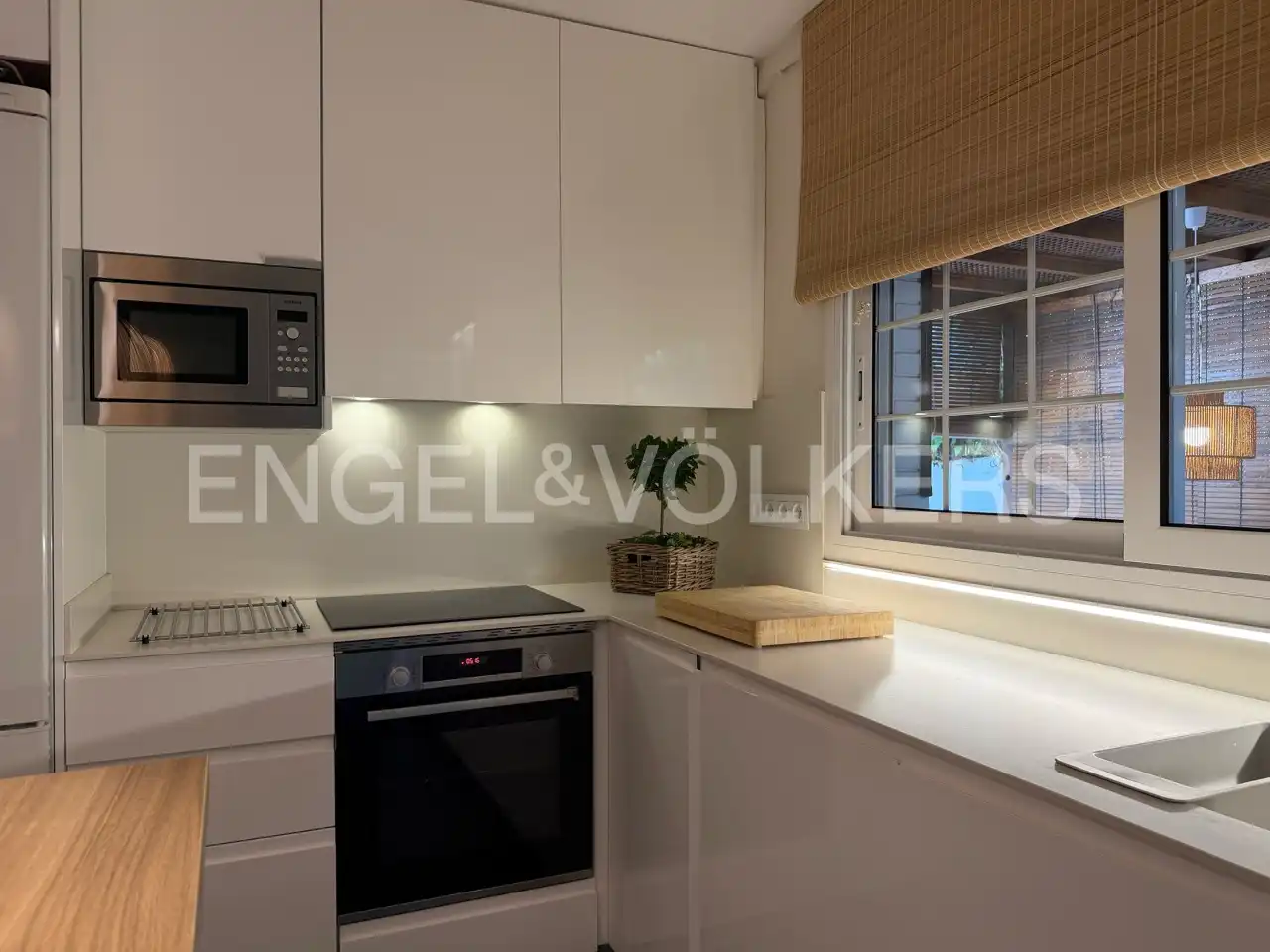 Cocina de Casa o chalet en venta en Cambrils con Aire acondicionado, Calefacción y Jardín privado