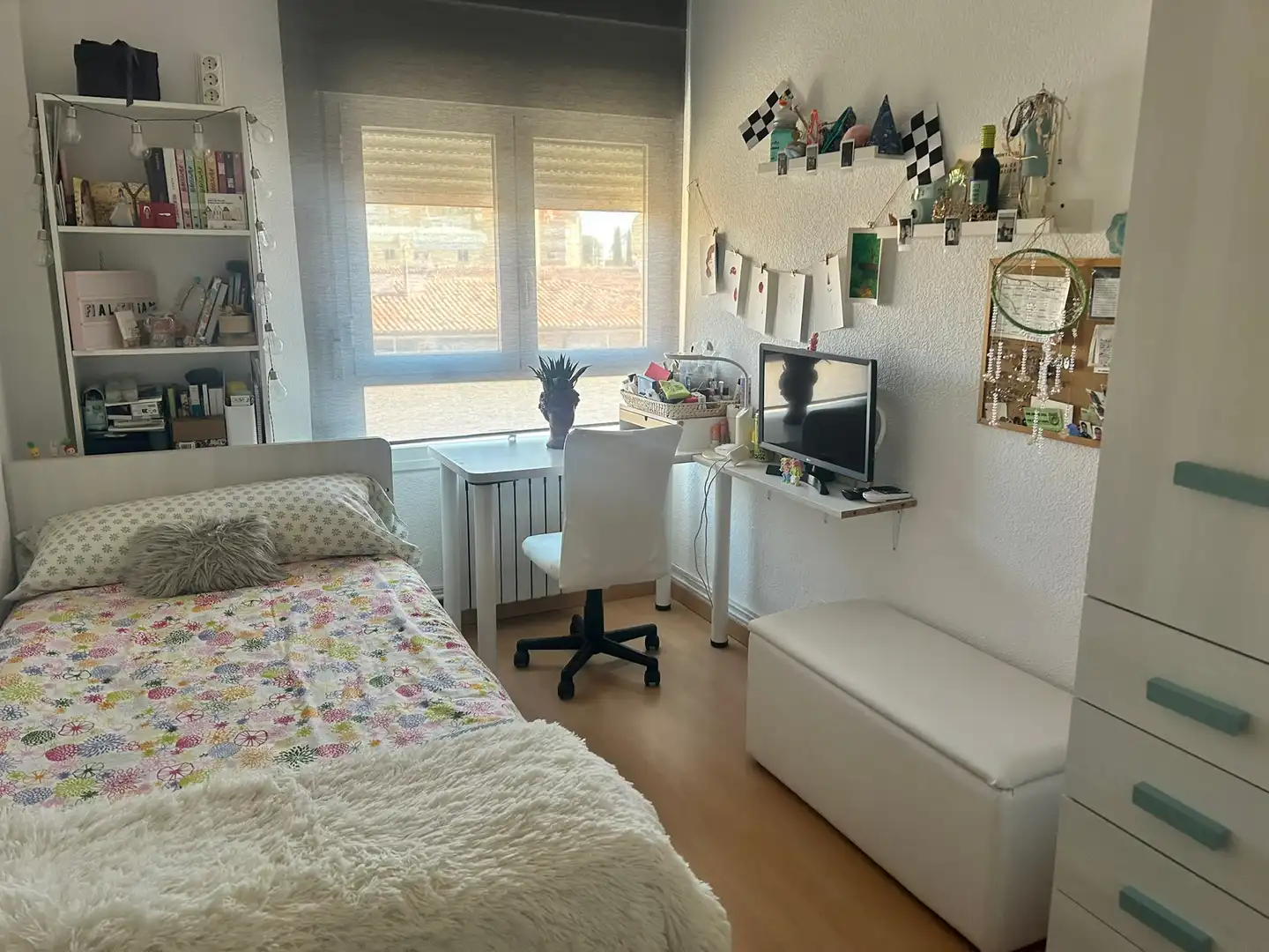 Dormitori de Pis en venda en Huesca amb Aire condicionat, Calefacció i Terrassa