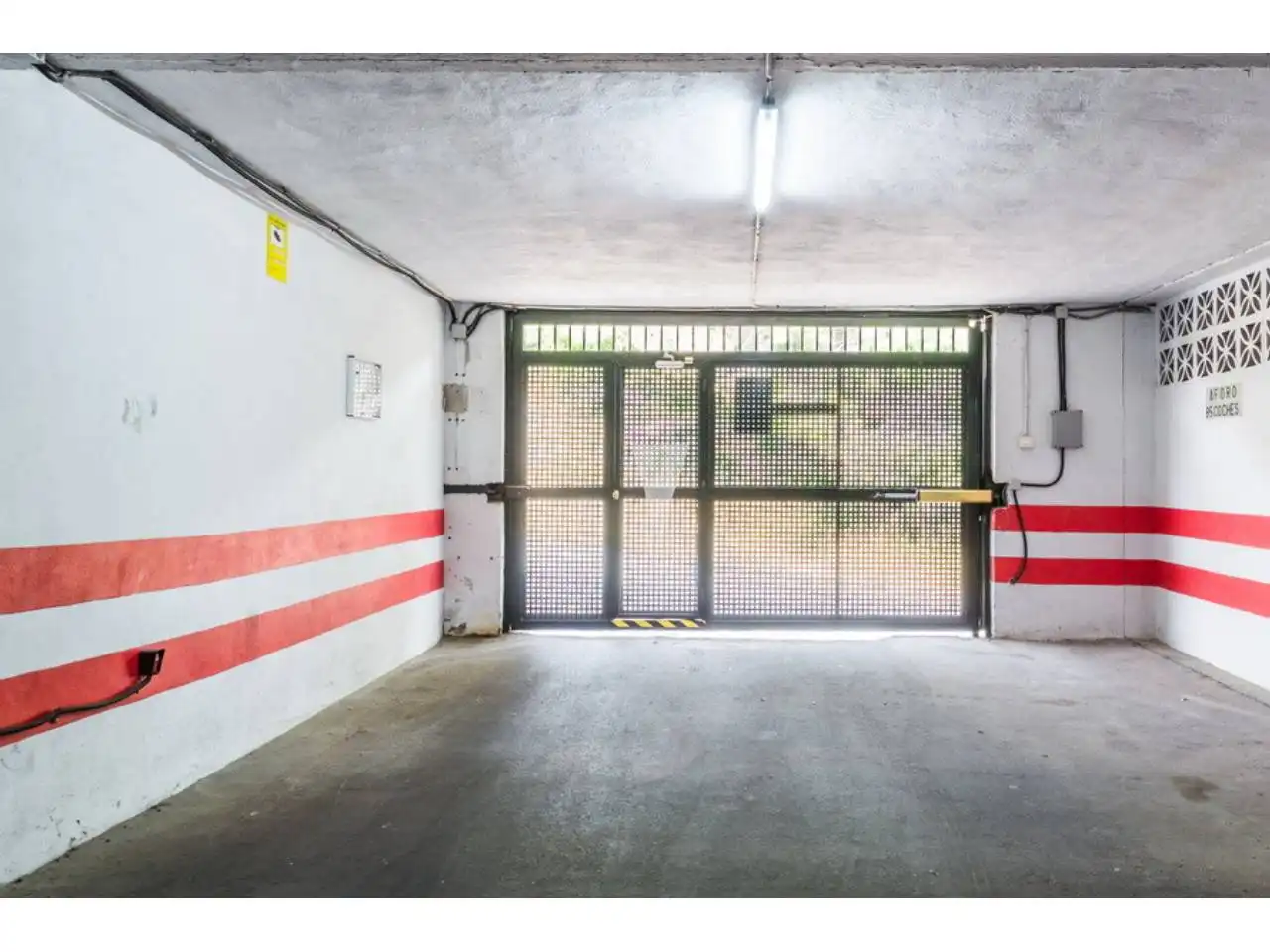 Aparcament de Apartament en venda en Almuñécar amb Terrassa, Moblat i Alarma