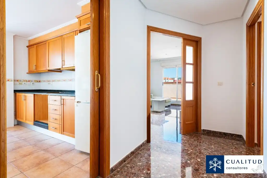 Flat for rent in Castellón de la Plana / Castelló de la Plana  with Air Conditioner, Terrace and Oven
